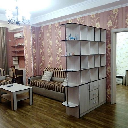 Bishkek Maximus Apartament 2 Esterno foto
